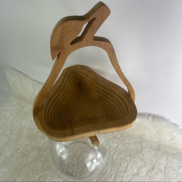 Modern Pear Shaped accordion collapsible Wooden Fruit Basket - Picture 3 of 6